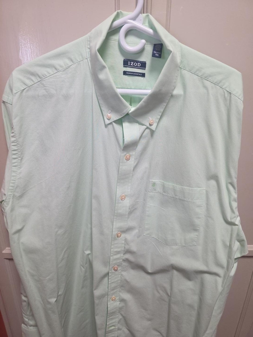 Izod Men's Mint Green Short-Sleeve Button-Down Shirt